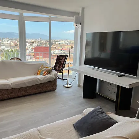 Flat With Balcony Ac Direct Bus To Sleeps 7 * Malaga